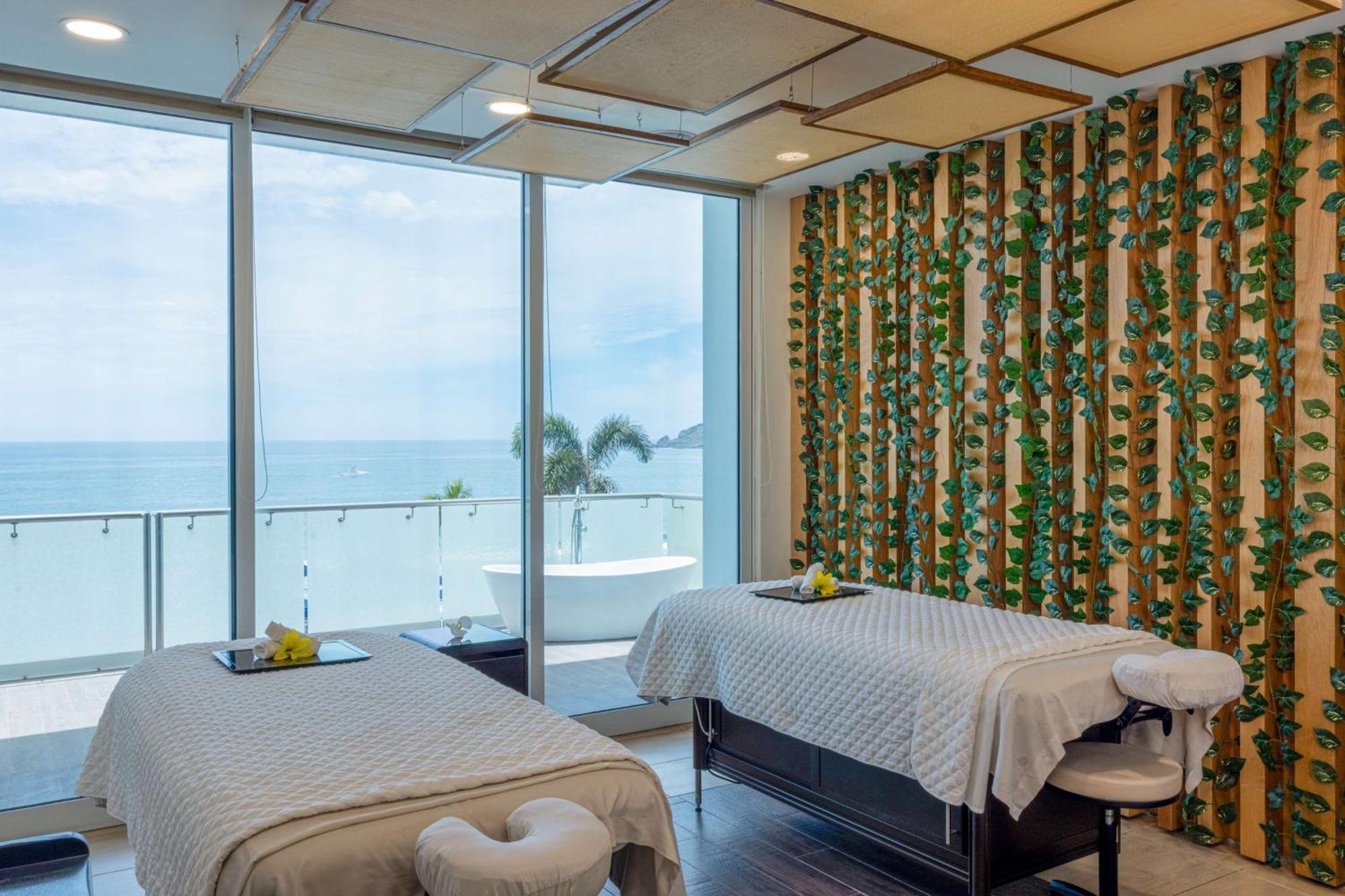 ホテル Doubletree By Hilton Mazatlan, Sin エクステリア 写真