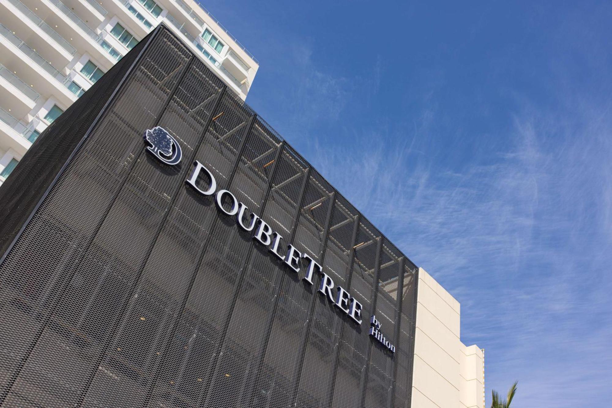 ホテル Doubletree By Hilton Mazatlan, Sin エクステリア 写真